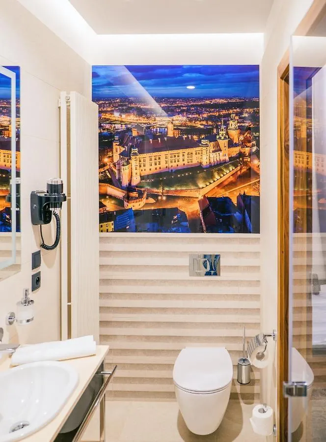 Sky Hotel Cracovia 4*,