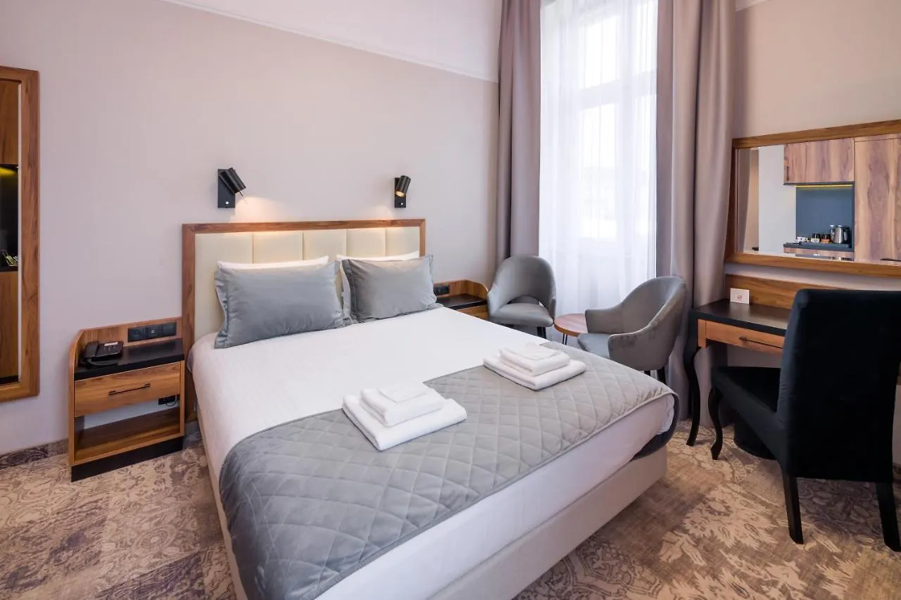 Sky Hotel Krakov